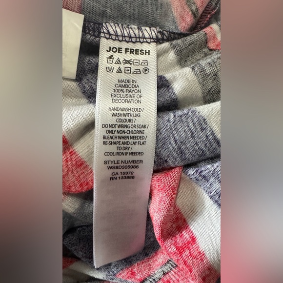 Cute stripped, just below the knee dress! - Picture 6 of 6